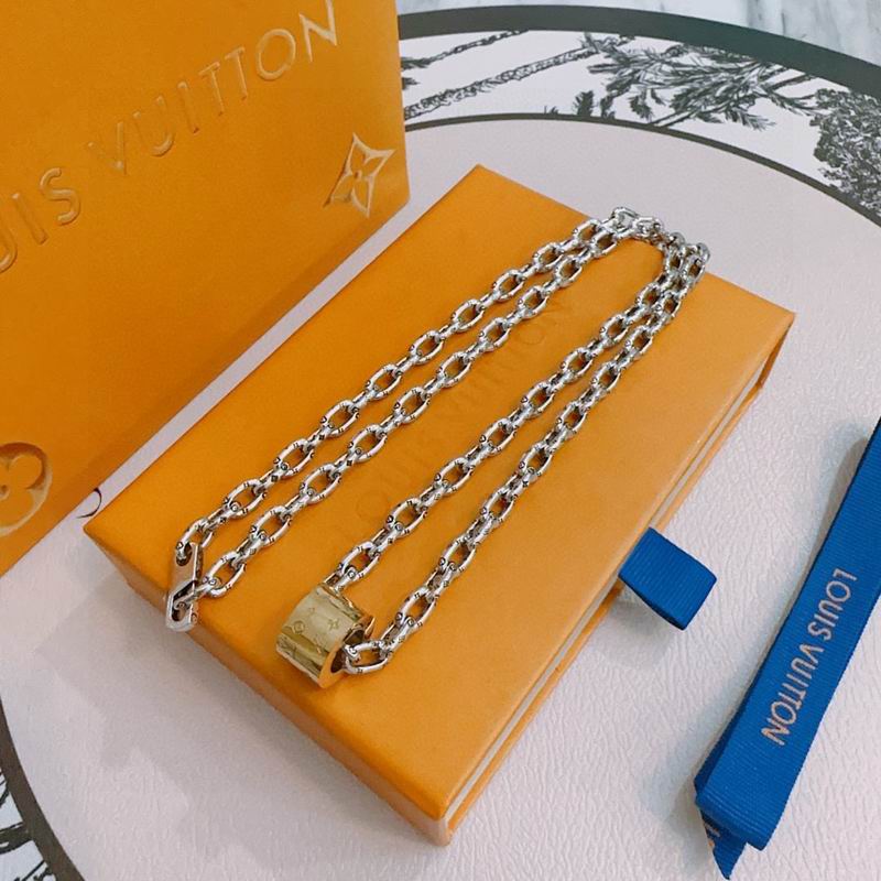 LV Necklace 12yxx171